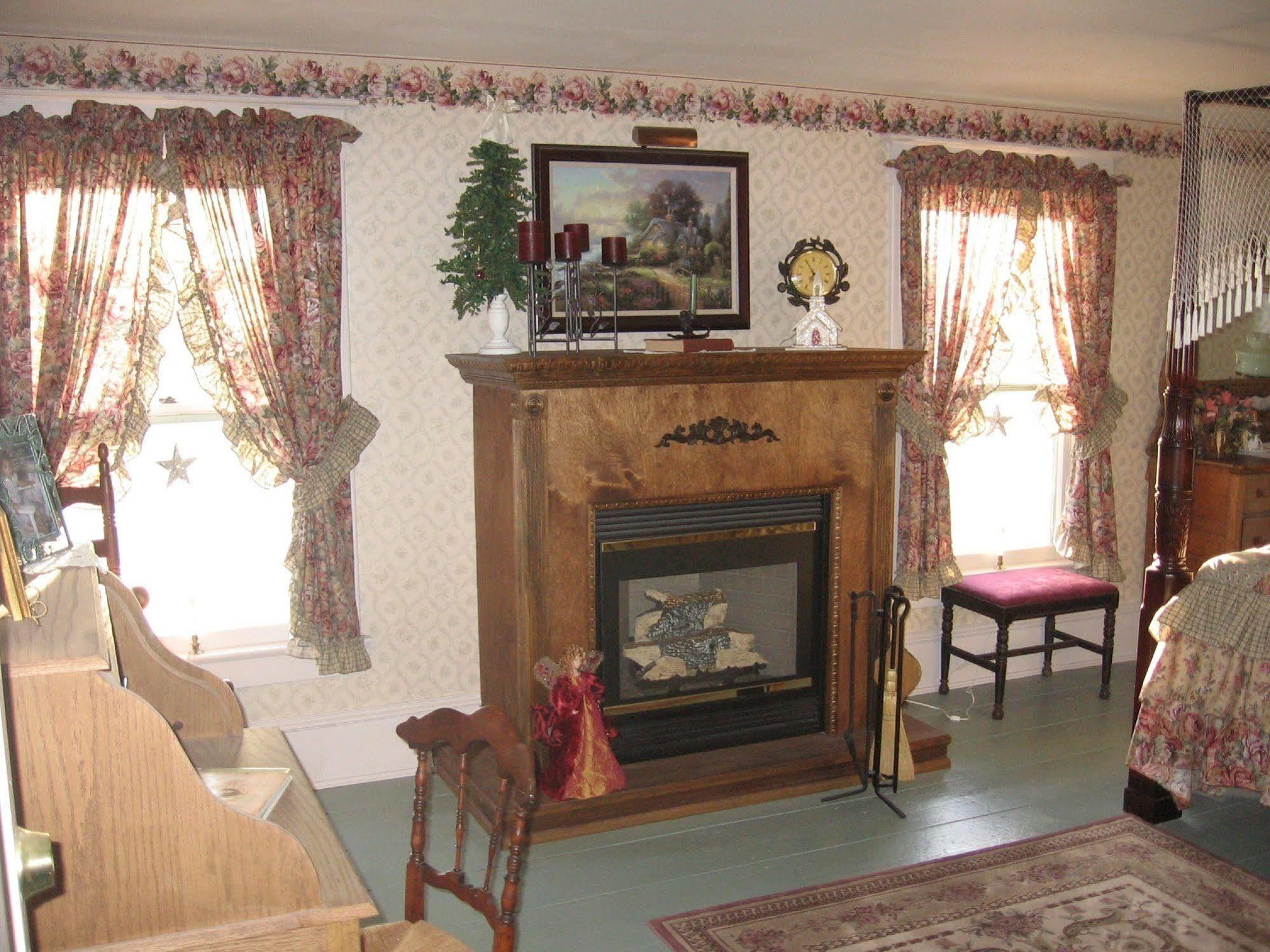 The Bella Ella Bed And Breakfast Canandaigua Eksteriør bilde